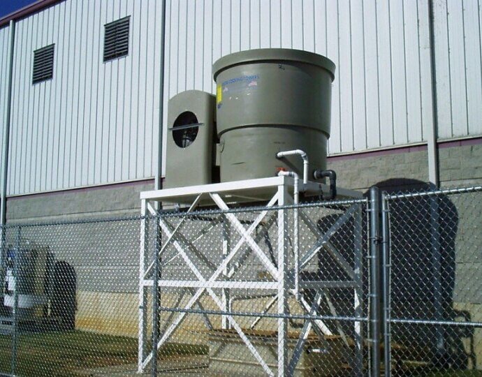 Delta Paragon induced draft cooling tower